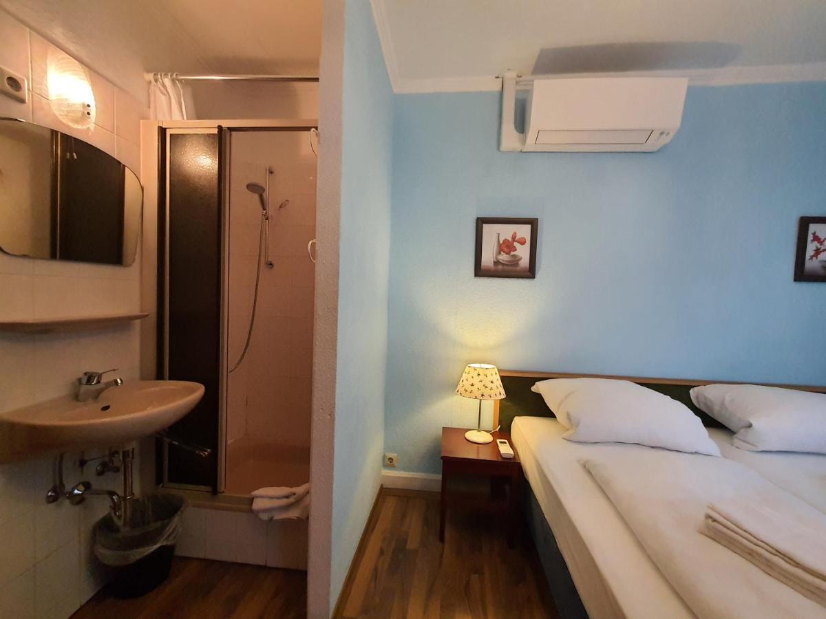 Hotel Pension Graf Konstanz Kültér fotó