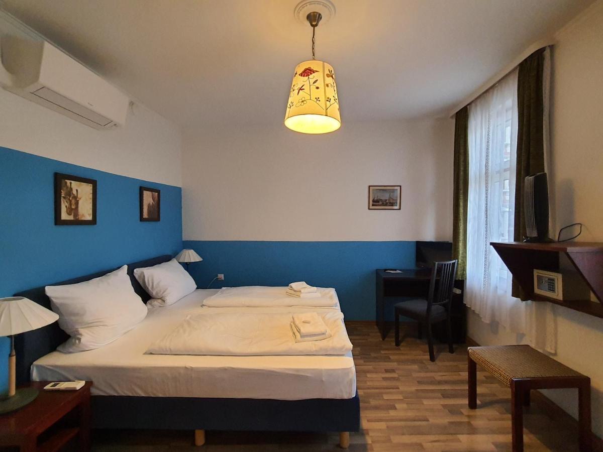 Hotel Pension Graf Konstanz Kültér fotó
